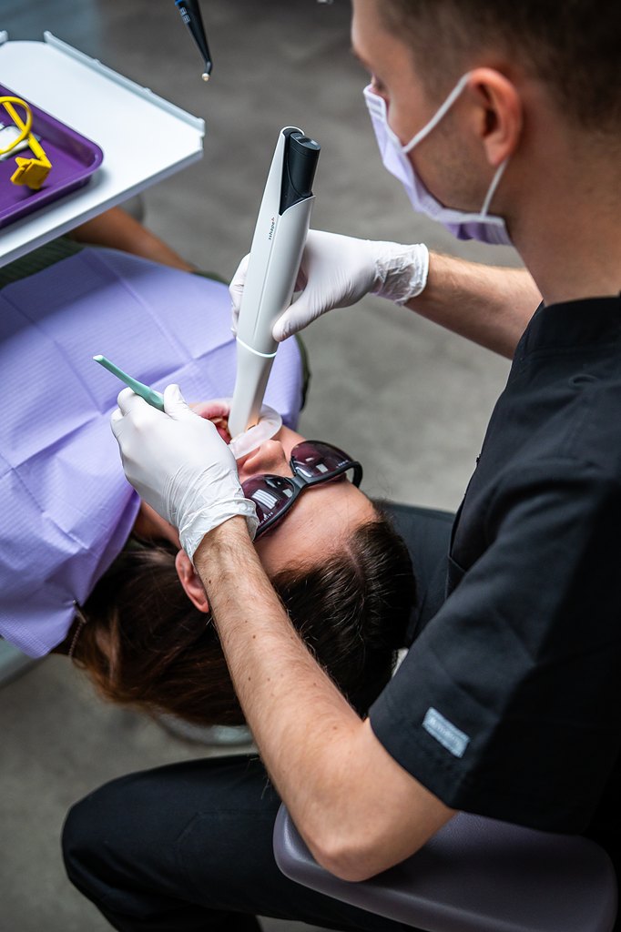 Skenování chrupu intraorálním skenerem při protetickém ošetření